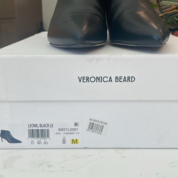 Veronica Beard Leone Pointed Toe Black Leather Bootie Size 8 - Picture 9 of 13